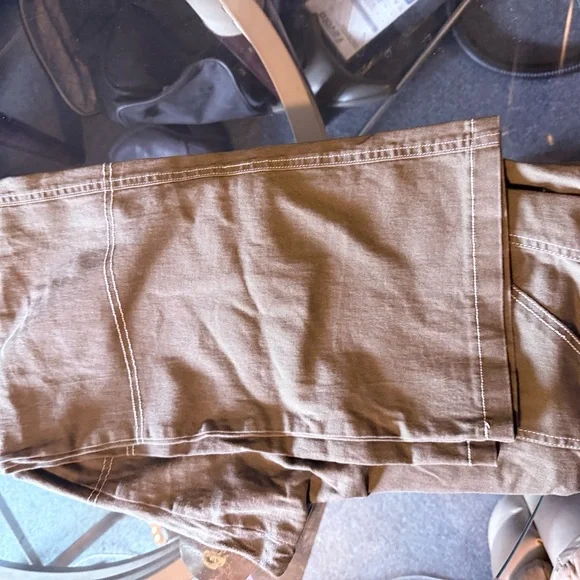 light brown High-Waisted cargo - Picture 3 of 6